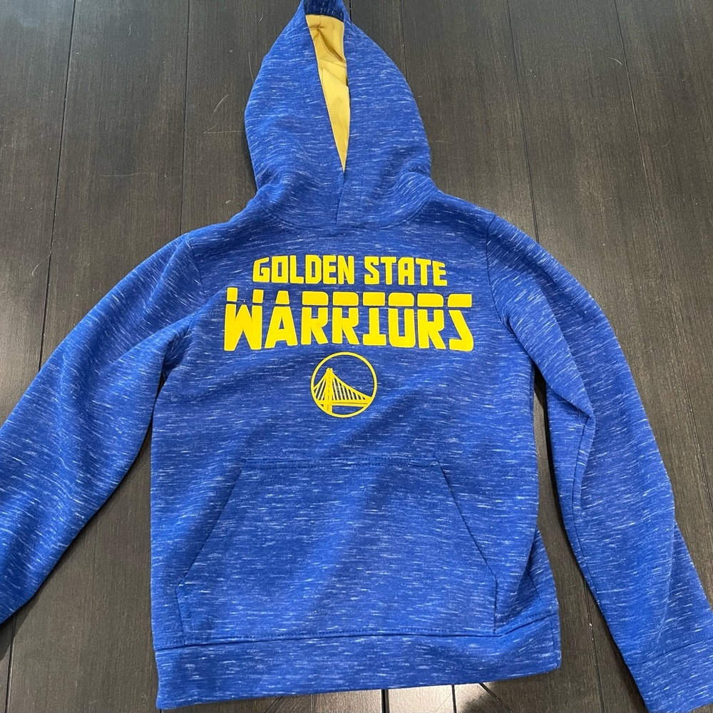 Youth M 8/10 Golden State Warrior hoodie